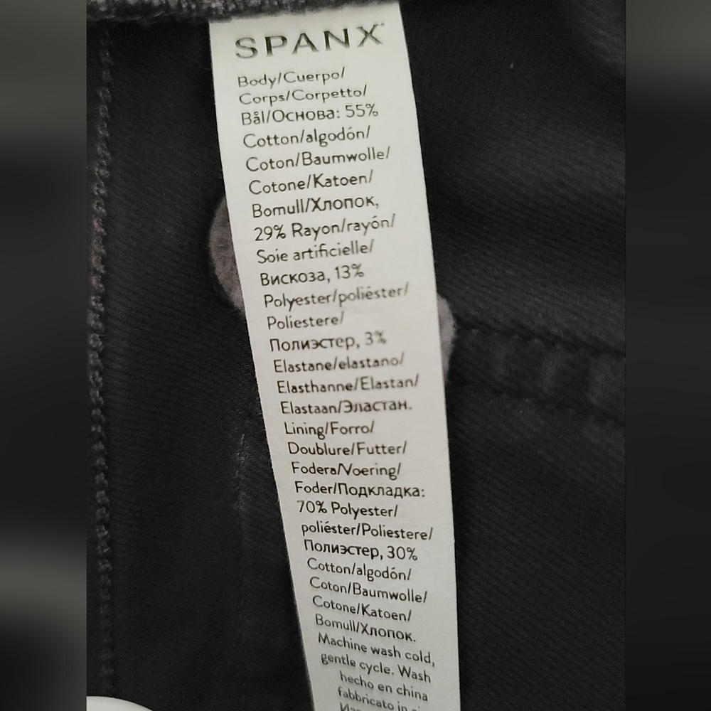 SPANX Washed Black High-Rise Stretch Twill Ankle Cargo Pants NWT - Picture 9 of 12